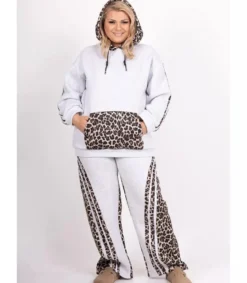 AmyClo harmaa leopardikuvioinen oloasusetti (plus size)