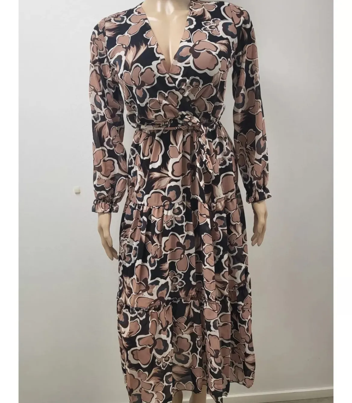 CW Viviana ruskea kuviollinen v-maksimekko