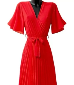 Elle Style Alita punainen pitkä vekkimekko vyöllä