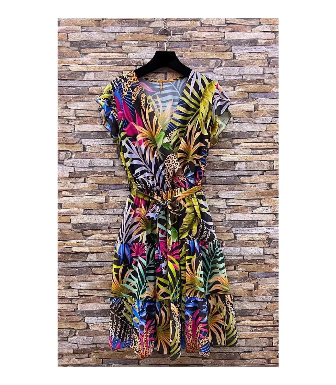 Elle Style Enolie värikäs mekko