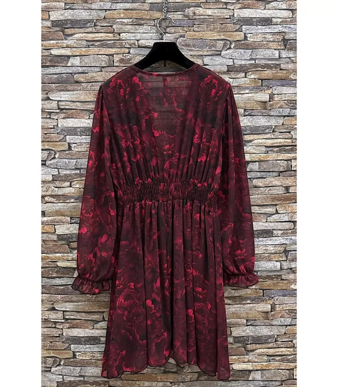 Elle Style Juliette punamusta ruusukuvioinen mekko helminapeilla