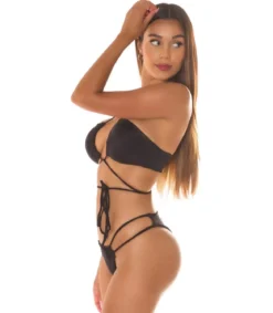 Koucla mustat narubikiniliivit