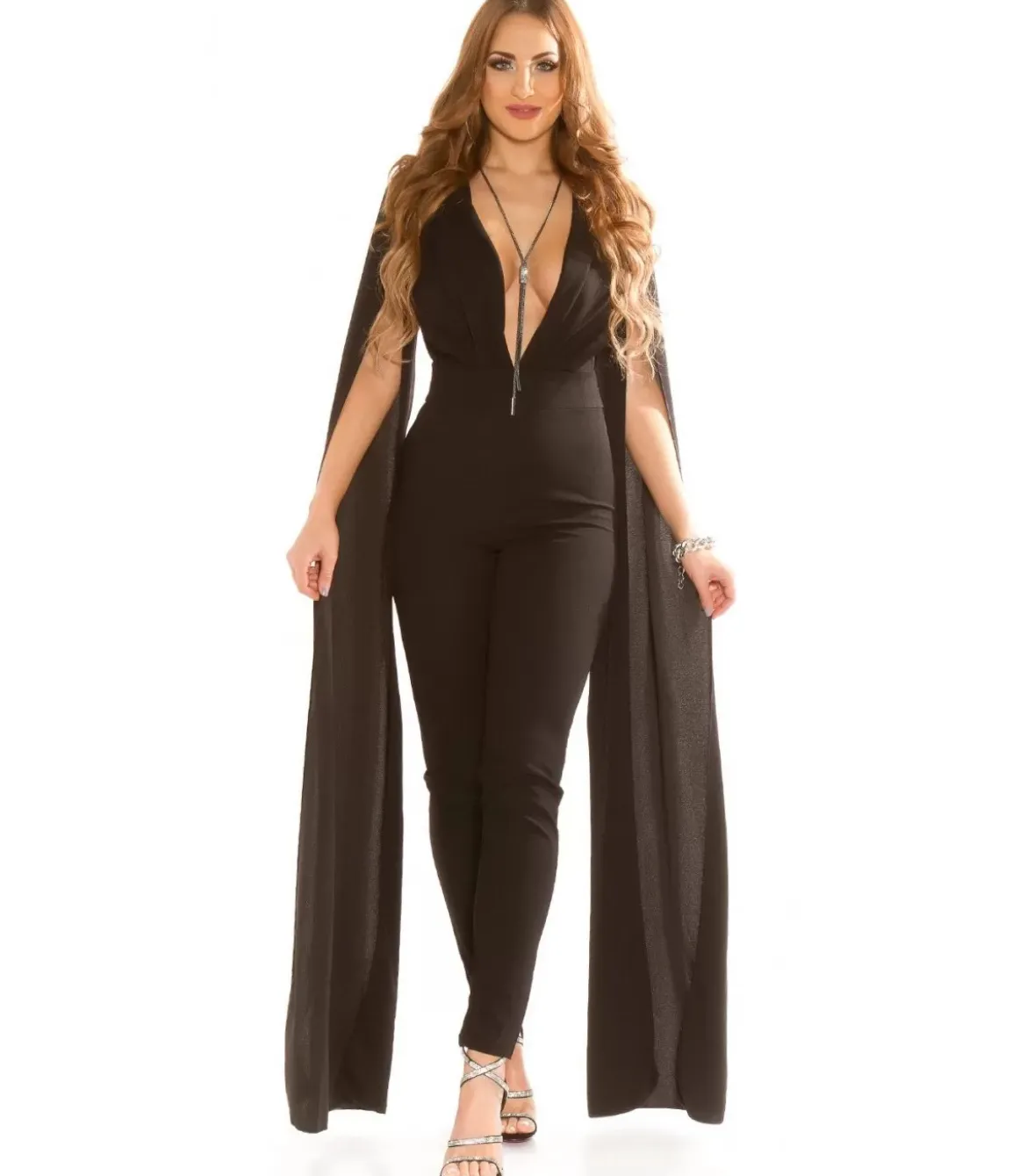 Koucla musta v-jumpsuit liehuksilla