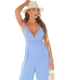 Koucla vaaleansininen leveälahkeinen v-jumpsuit