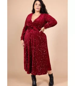 Lilie viininpunainen pitkä v-samettimekko paljeteilla ja vyöllä (plus size)