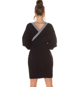 Musta lepakkohihainen wrap-look v-neulemekko kuvioilla