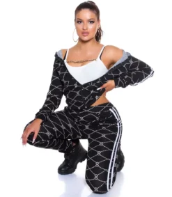 Musta printtikuvioinen joggerisetti tuplaraidoilla