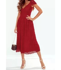 Punainen wrap-look v-pitsimidimekko