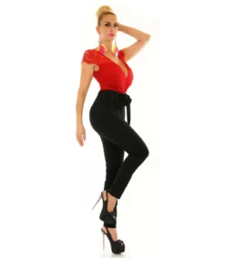 Punamusta pitsikoristeinen v-jumpsuit
