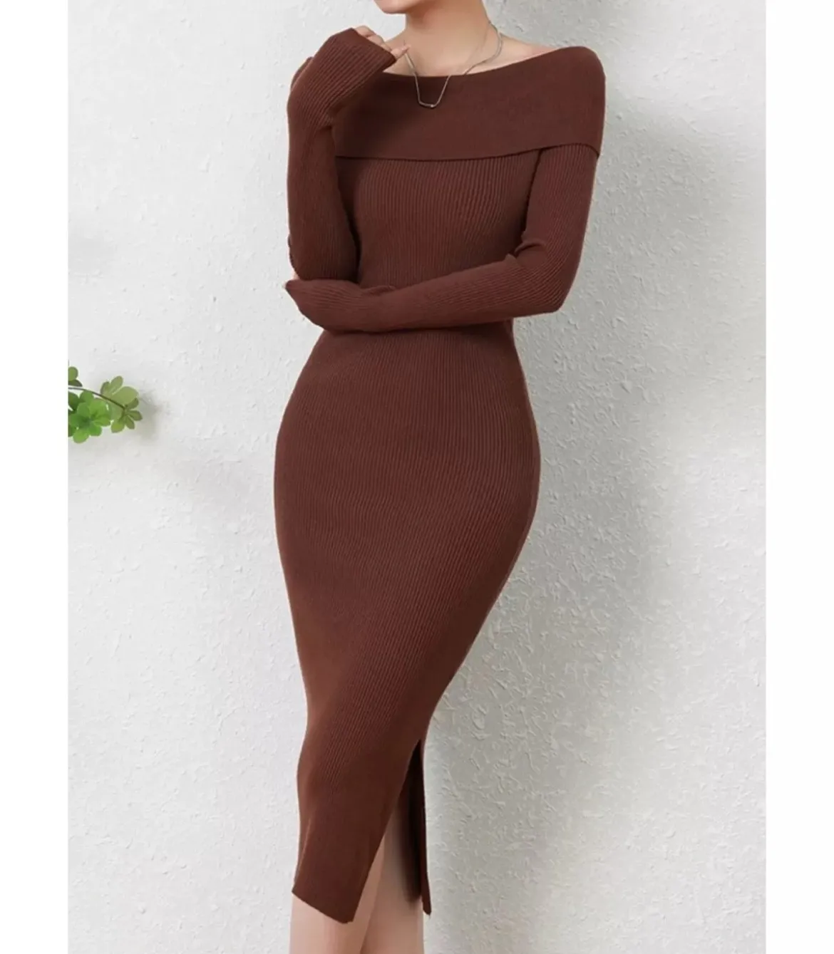 Rosy Days ruskea basic off-shoulder neulemekko