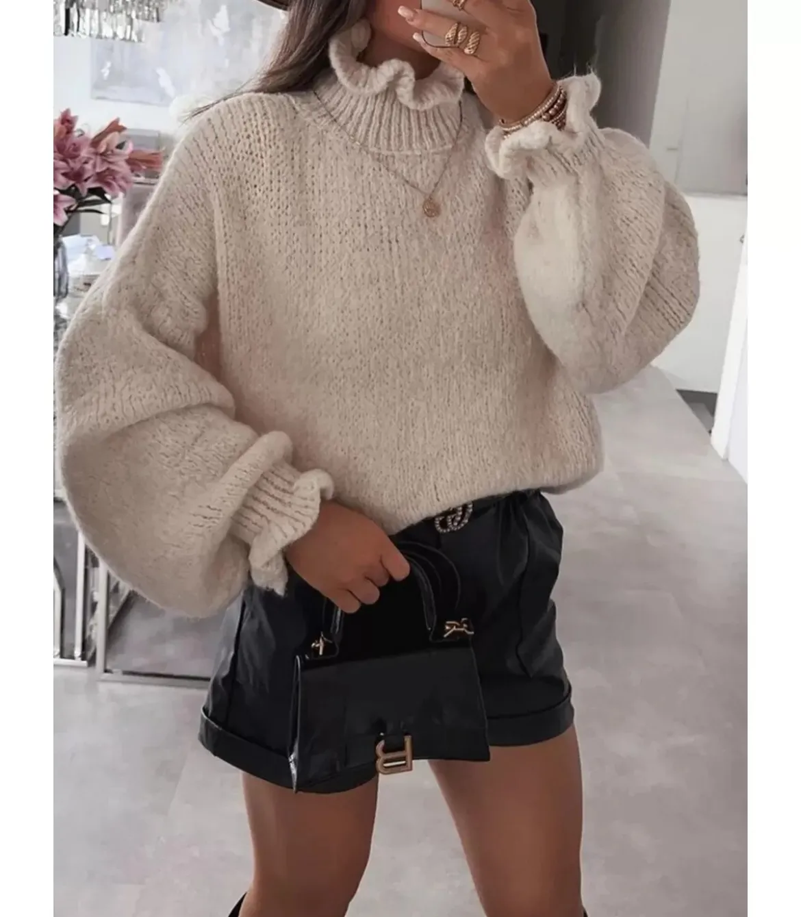 Schilo-Jolie beige pehmeä väljä neule pussihihoilla