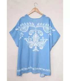 Sininen koristekirjailtu kimono