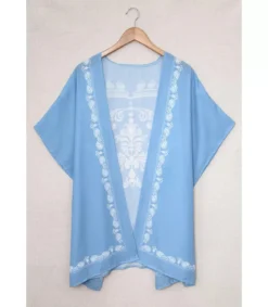 Sininen koristekirjailtu kimono