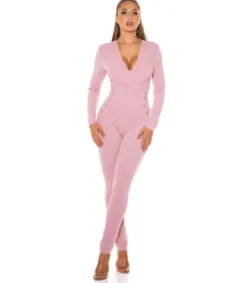 Vaaleanpunainen pitkähihainen v-jumpsuit napeilla