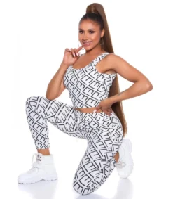 Valkoinen crop top printtikuvioinen joggerisetti