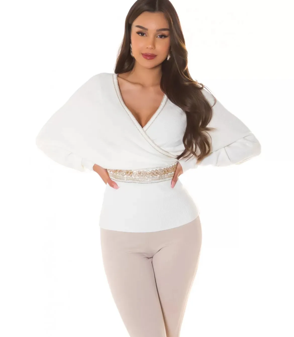 Valkoinen koristeinen lepakkohihainen wrap-look v-neule