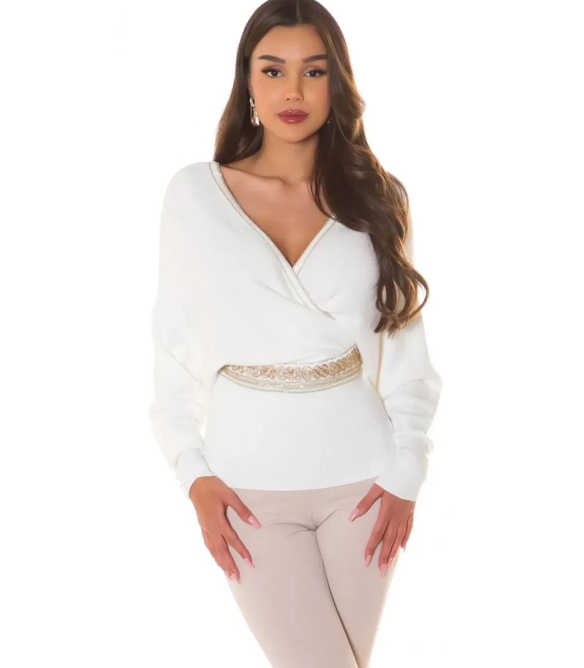 Valkoinen koristeinen lepakkohihainen wrap-look v-neule