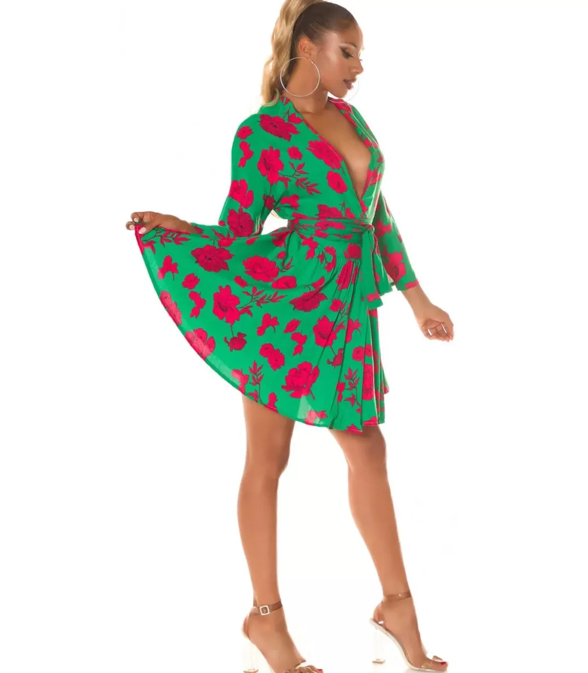 Vihreäpunainen kukkakuvioinen wrap-look v-mekko