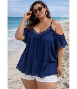 World Fashion koristekirjailtu tummansininen lyhythihainen paita (plus size)